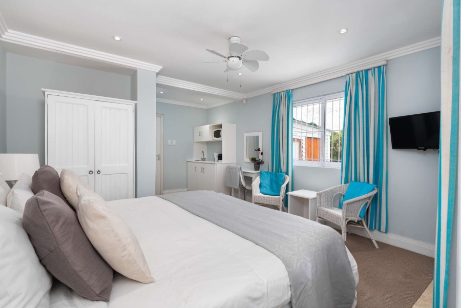 7 Bedroom Property for Sale in Camps Bay Western Cape